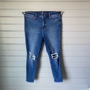Hollister Ripped Skinny Jeans